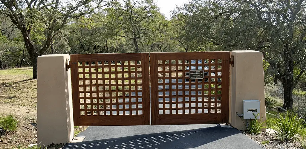 Driveway gate installation for a residential property in Des Moines, IA